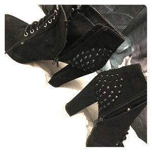 DEB spikey heels